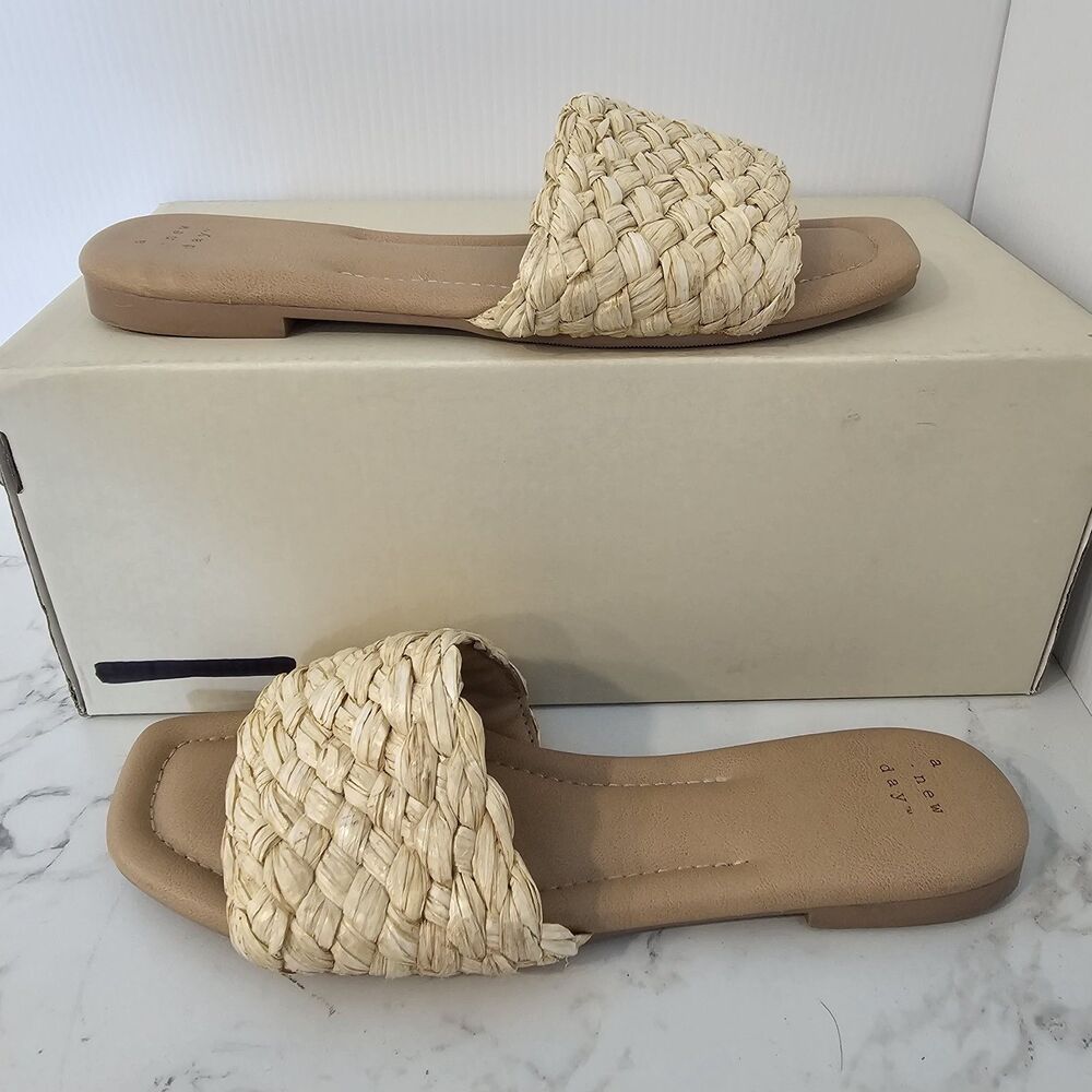 A New Day Jolie Slide Raffia Sandals 9 1/2 EUC